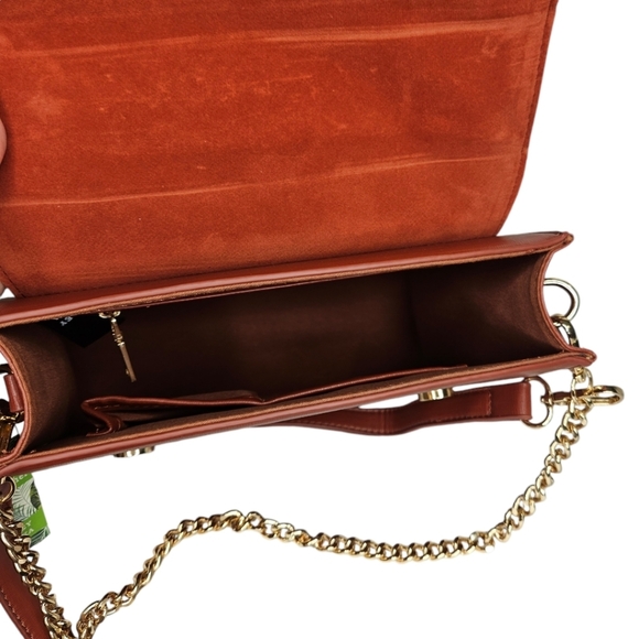 Badgley Mischka Crossbody Coffee Gold Chain NWT - Picture 4 of 7